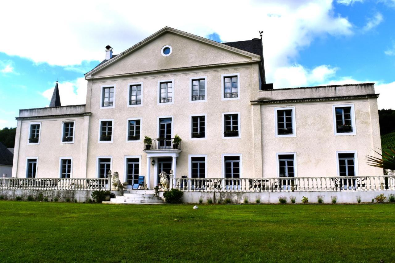 Chateau Roquehort Avec Ev Recharge Point 22Kw Monein Esterno foto