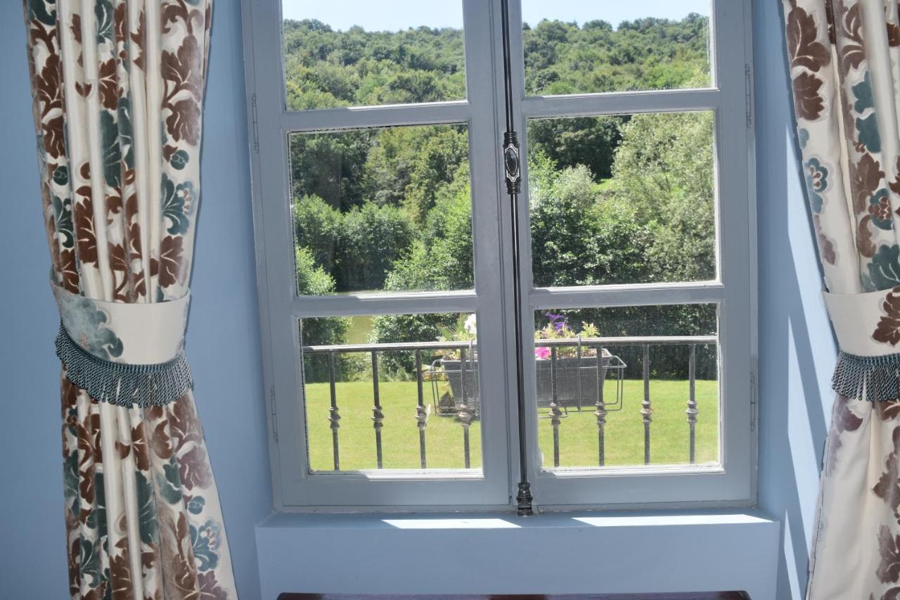 Chateau Roquehort Avec Ev Recharge Point 22Kw Monein Esterno foto