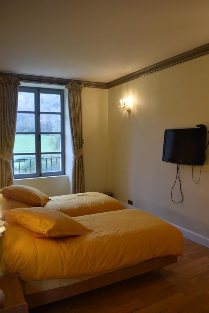 Chateau Roquehort Avec Ev Recharge Point 22Kw Monein Camera foto